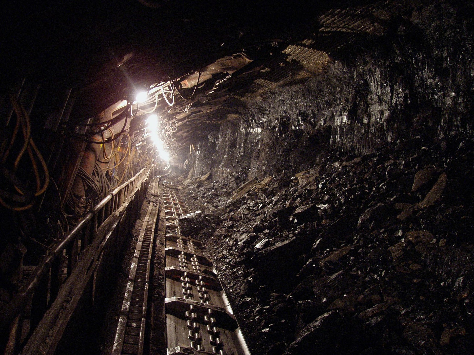 Asbestos testing in mines