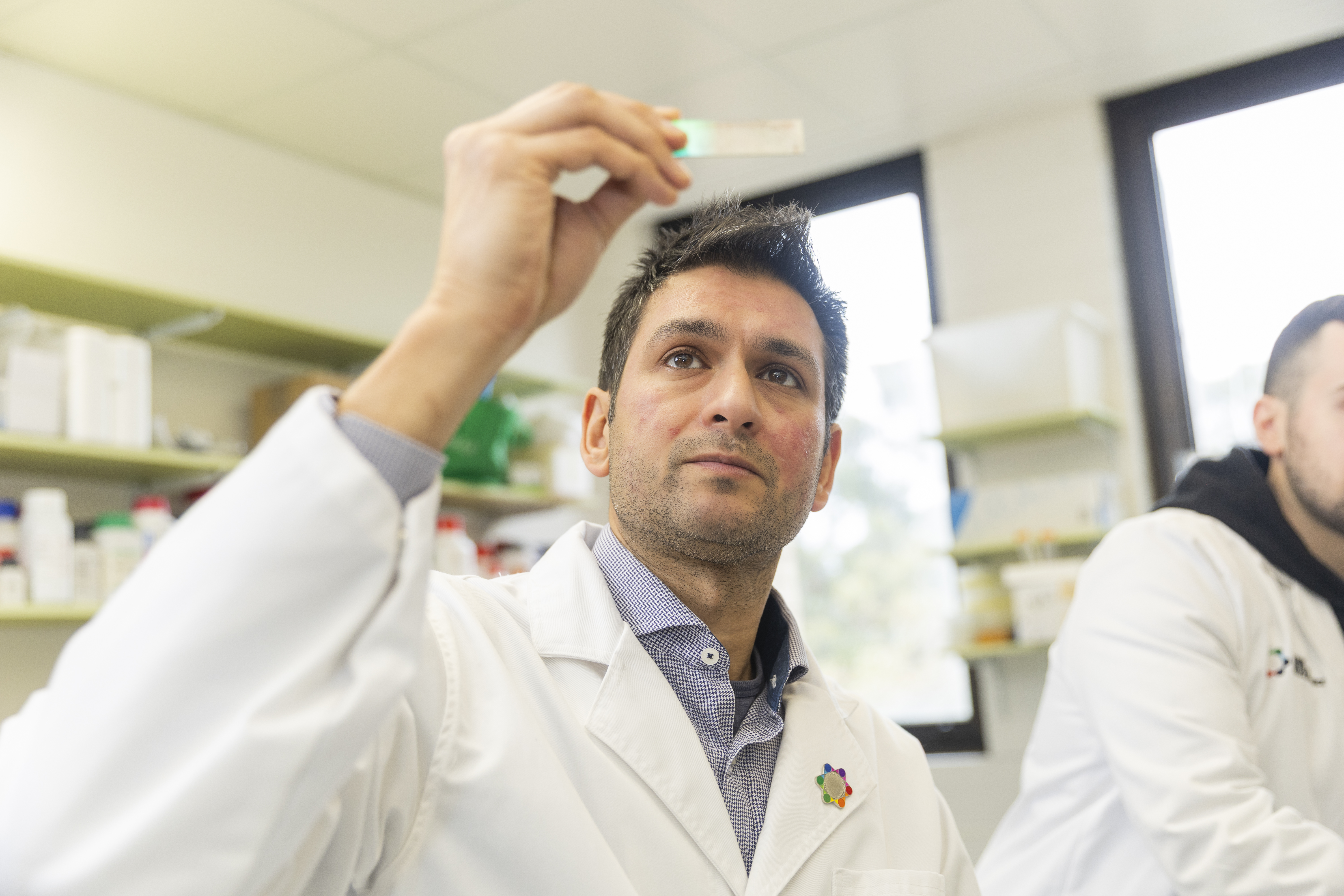 Professor Brian Abbey with the NanoMslide 